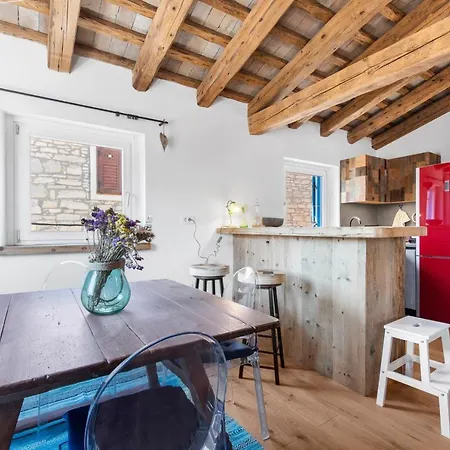 Casa Cristallo And Tofana * Novigrad (Istria)