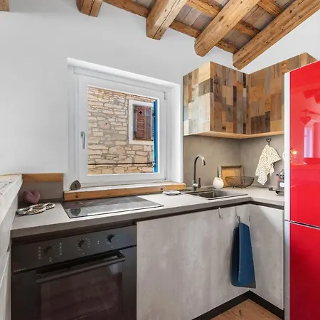 Apartment Casa Cristallo And Tofana Novigrad (Istria)