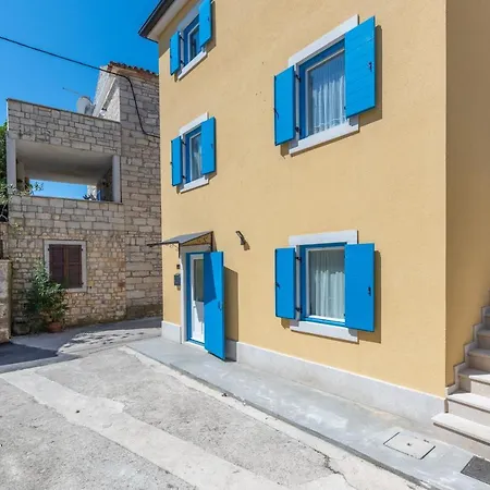 Apartment Casa Cristallo And Tofana Novigrad (Istria)