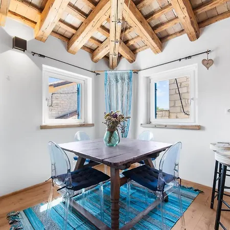 Apartment Casa Cristallo And Tofana Novigrad (Istria)
